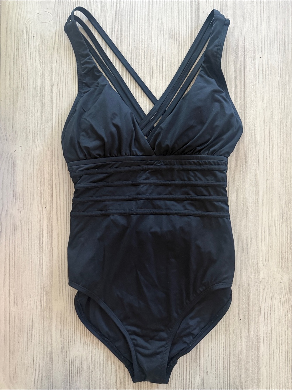 La Blanca Island Goddess Multi-Strap Cross-Back One Piece Swimsuit - Picture 4 of 8